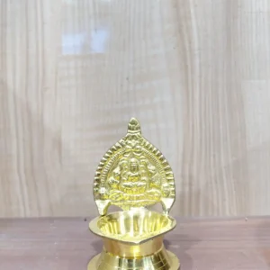 Kamakshi Vilakku