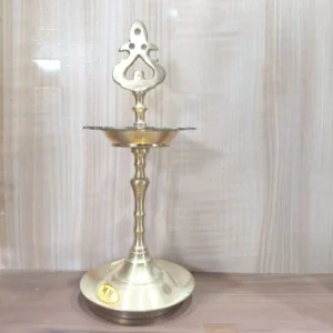 Kuthu Vilakku
